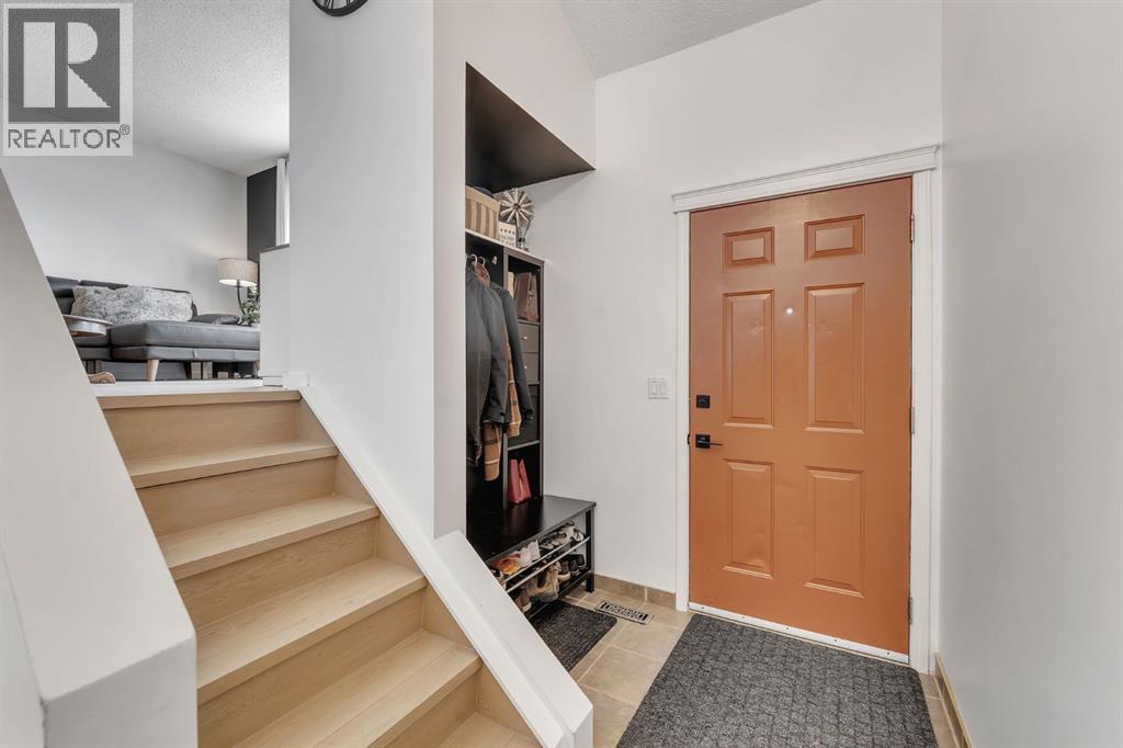 74 Eldorado Road SE - photo 4