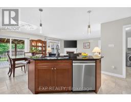 6 Caverhill Crescent, Middlesex Centre, ON N0L1R0 Photo 10