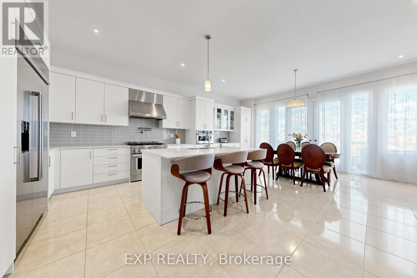 9 BACKHOUSE DRIVE - 11