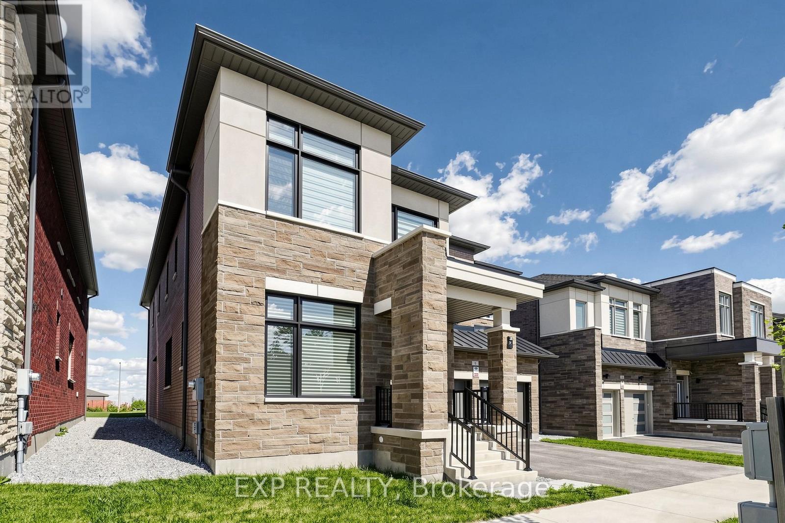 9 BACKHOUSE DRIVE - 2