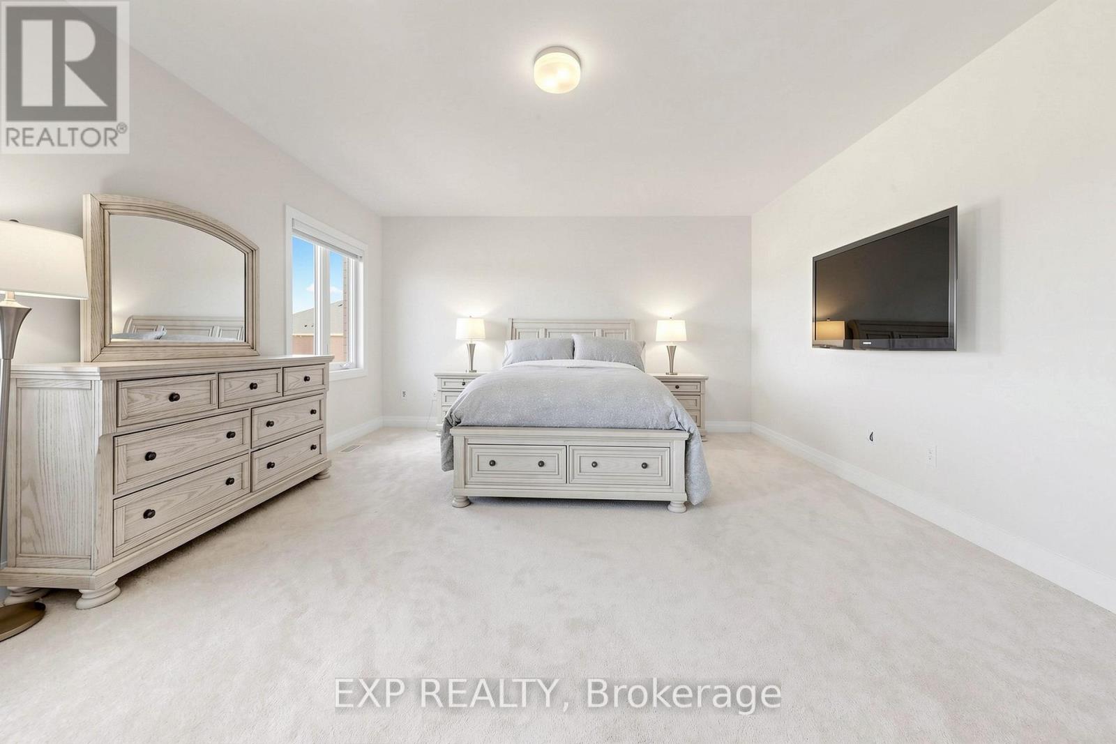 9 BACKHOUSE DRIVE - 23
