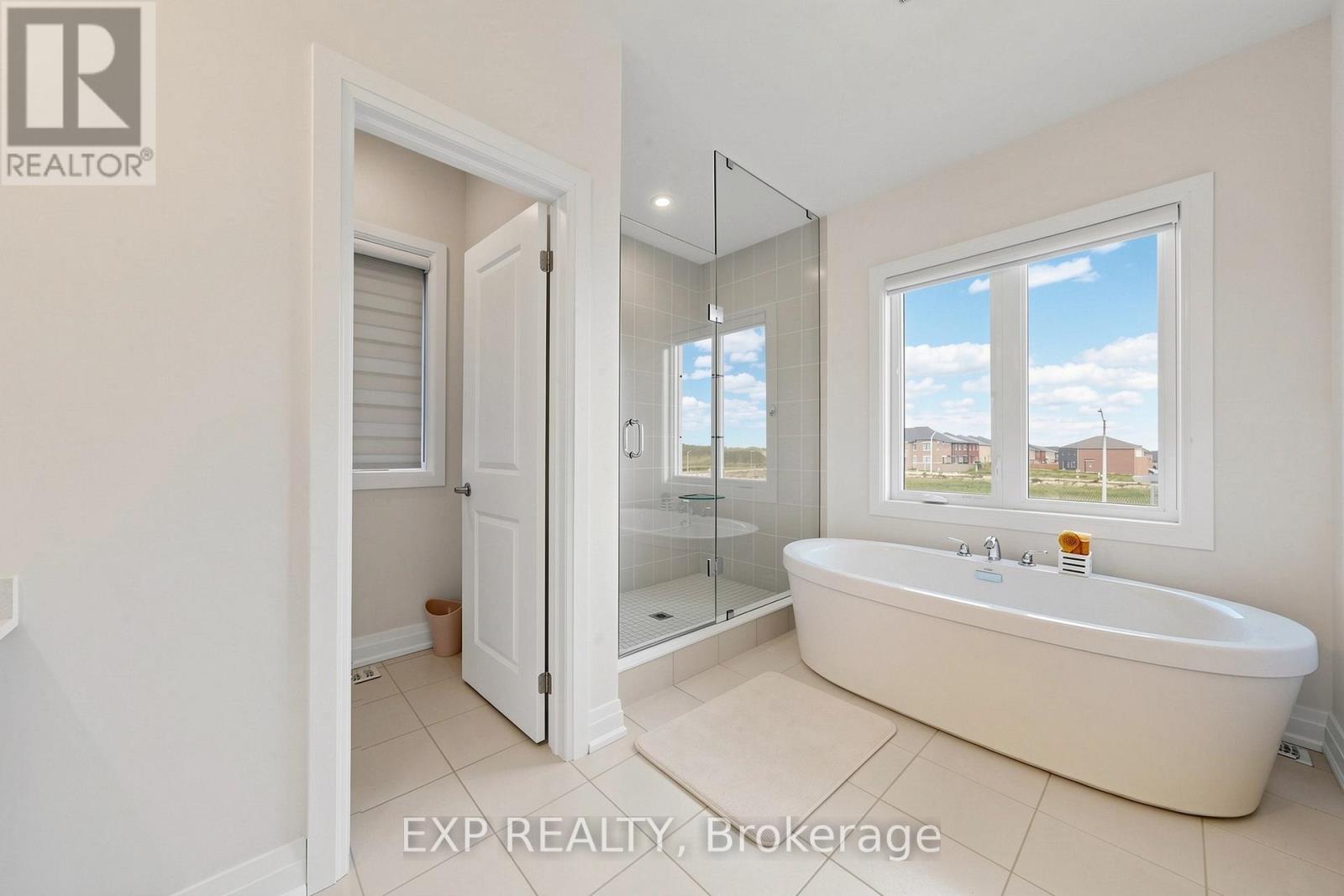 9 BACKHOUSE DRIVE - 26