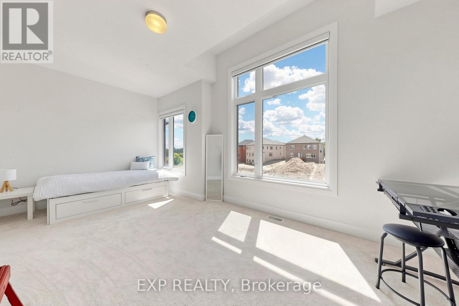 9 BACKHOUSE DRIVE - 31