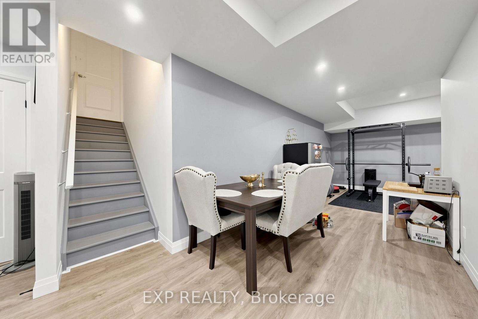 9 BACKHOUSE DRIVE - 39