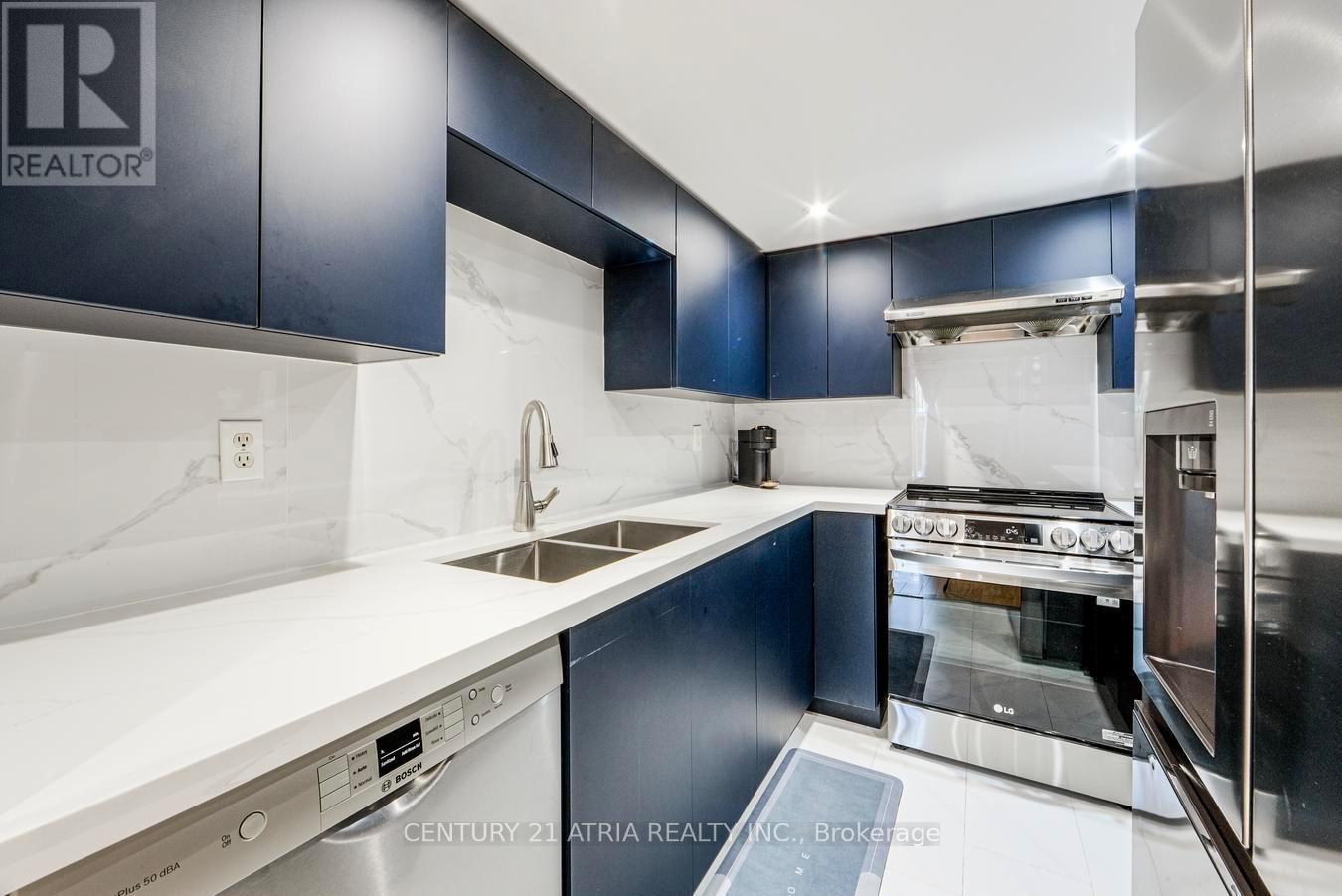 #938 75 WELDRICK ROAD E - 22