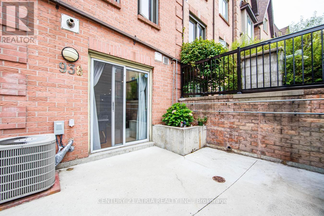 #938 75 WELDRICK ROAD E - 5