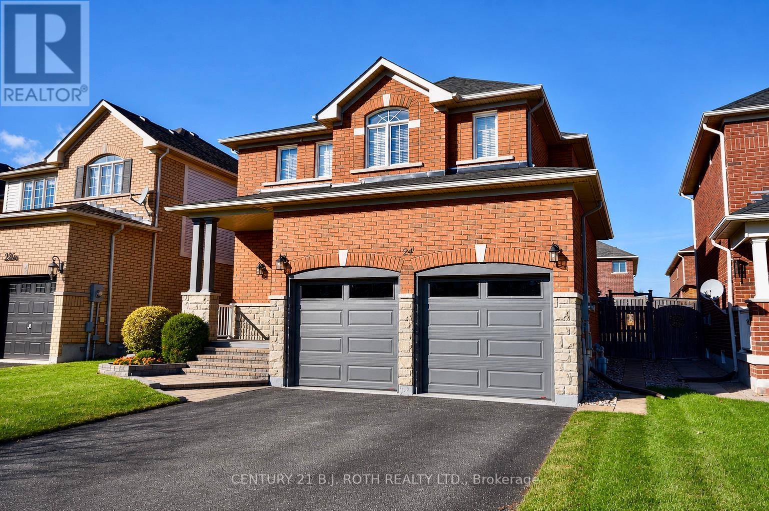 24 CONNAUGHT LANE - 2