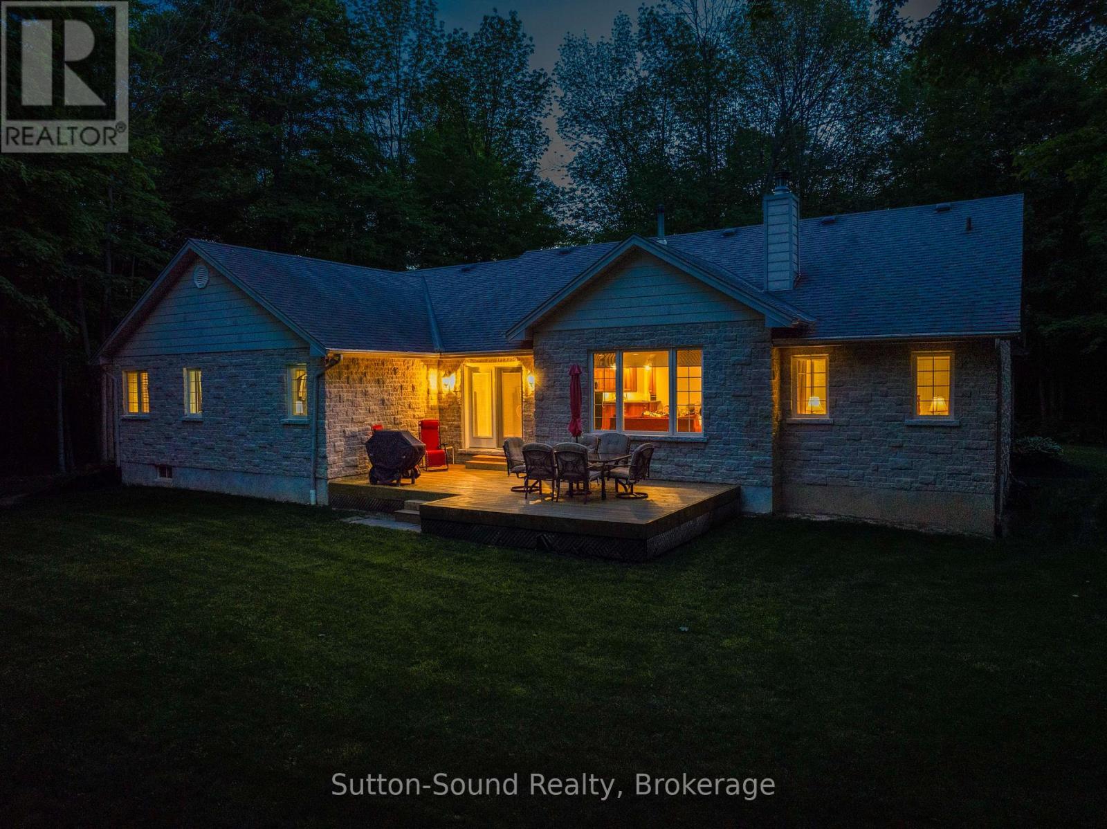 318761 GREY 1 ROAD - 45