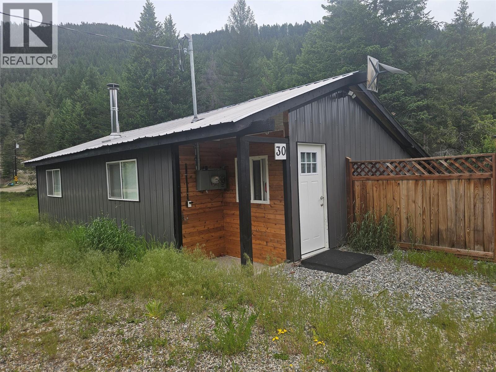 30 Boulder Road, Beaverdell