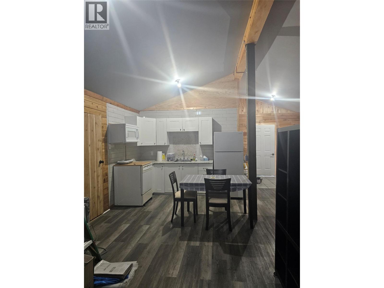 30 Boulder Road - 13