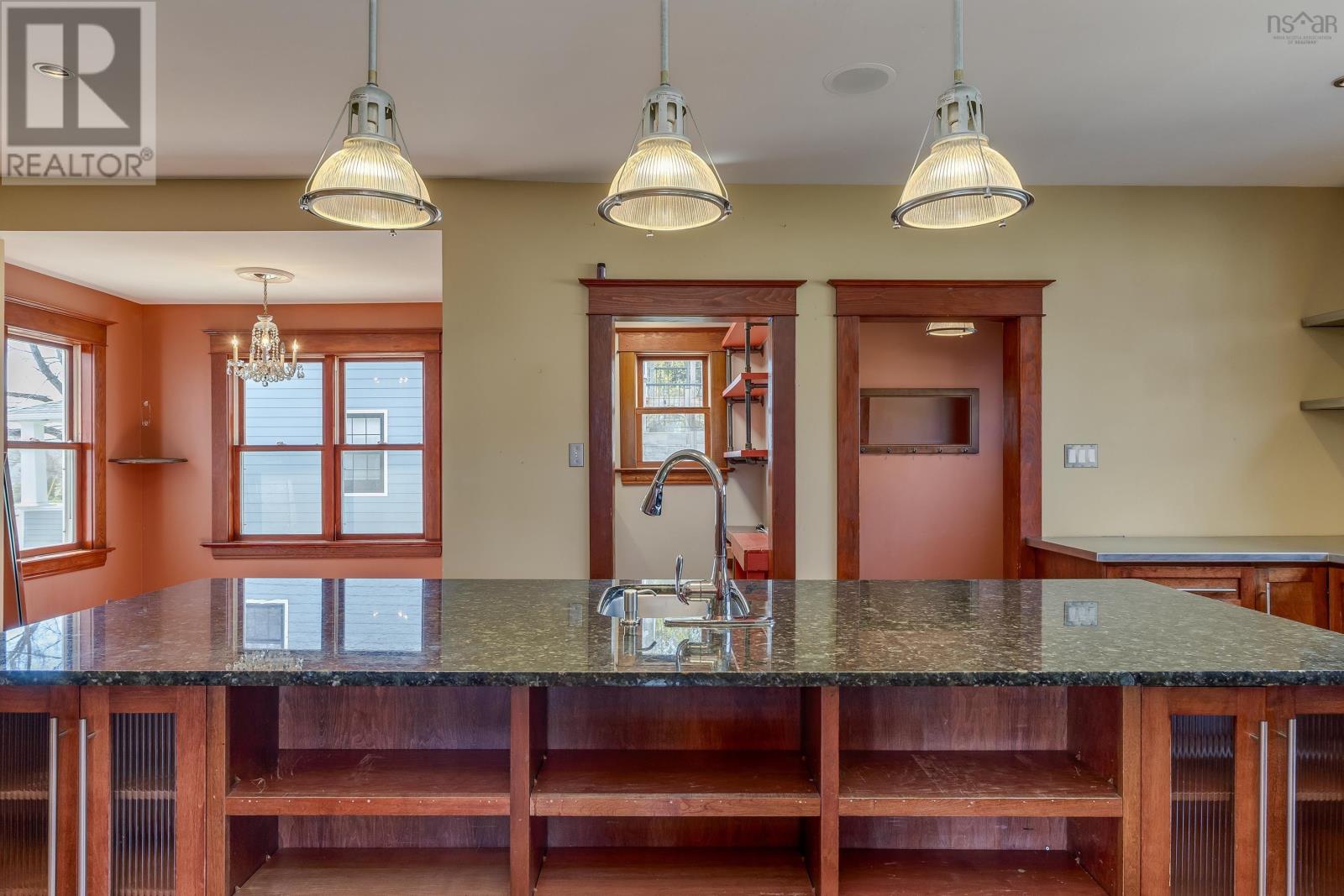 212 Windmill Road - 19