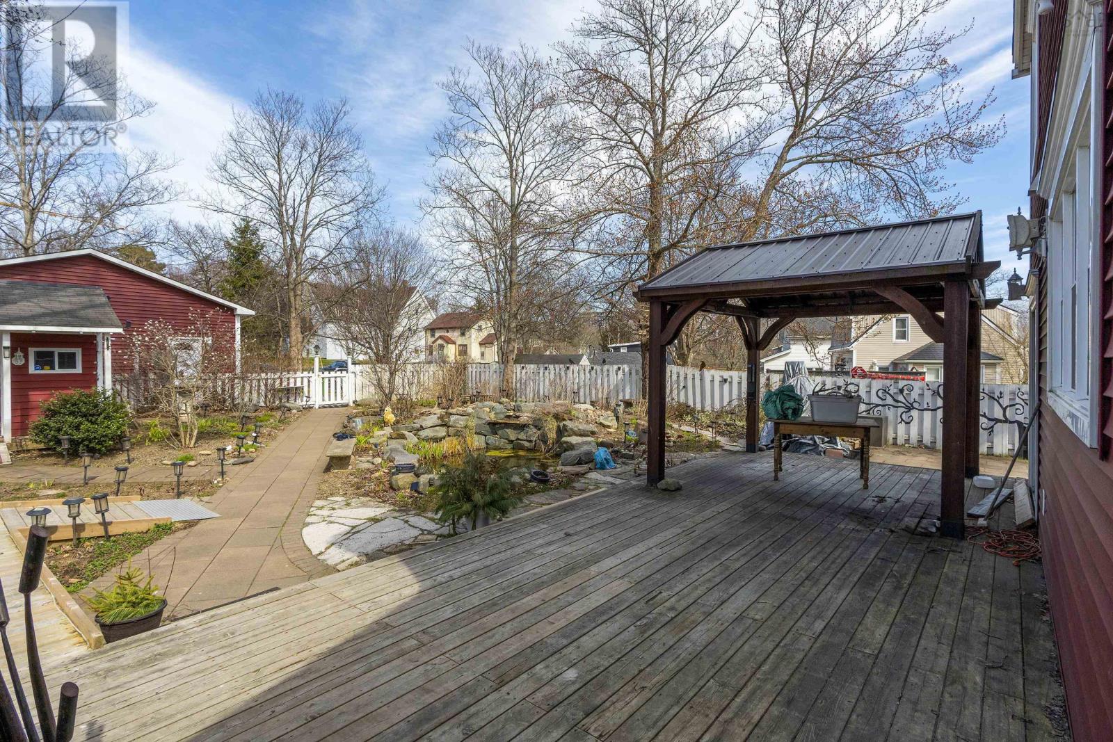 212 Windmill Road - 7