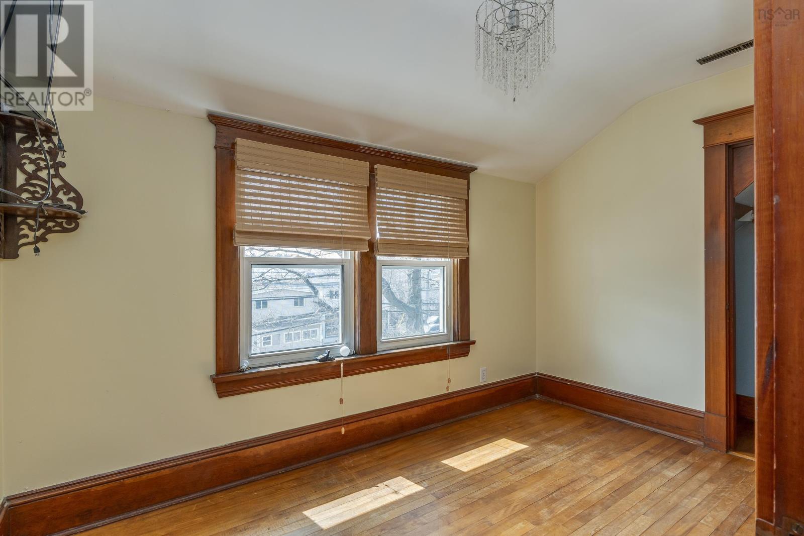 212 Windmill Road - 50