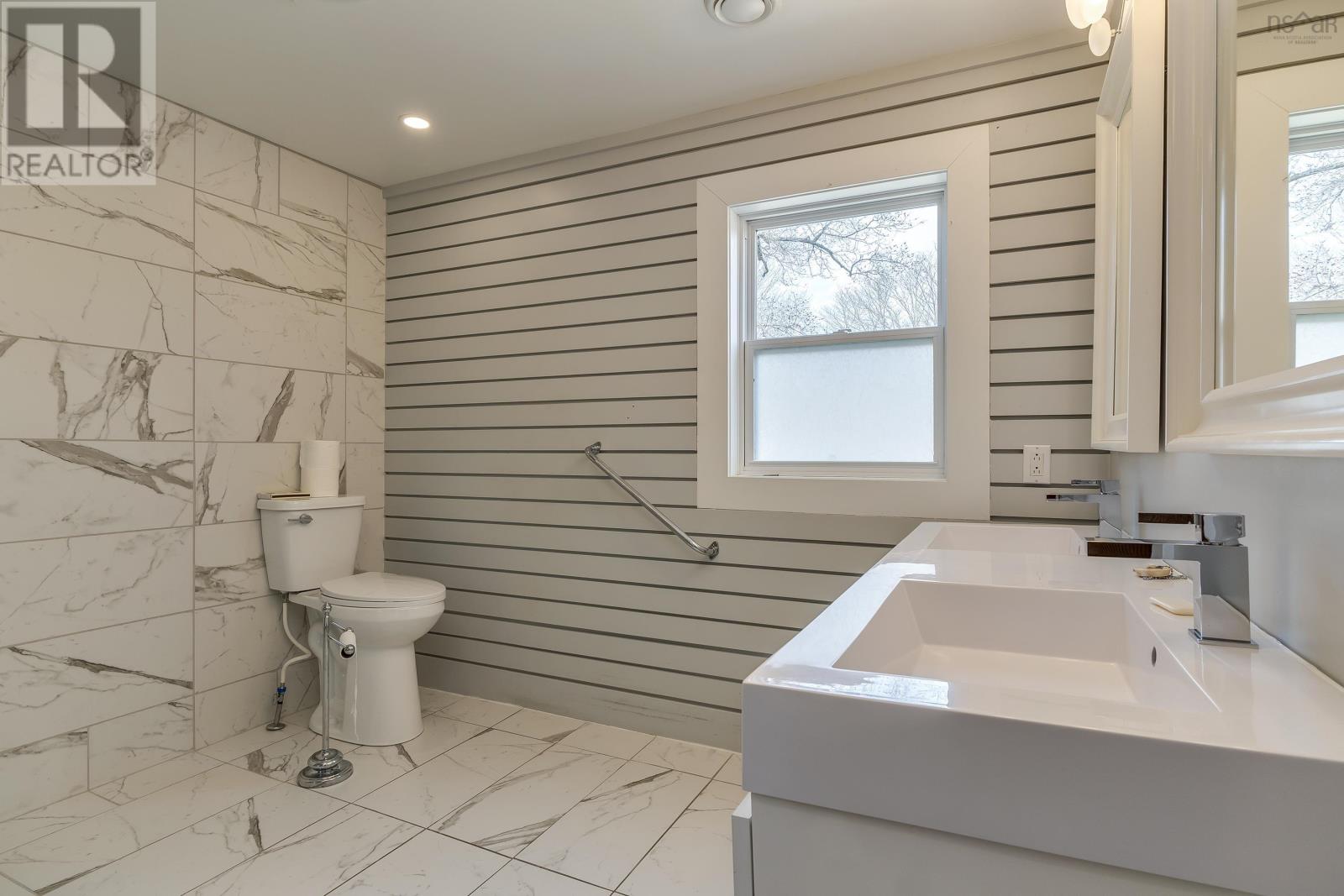 212 Windmill Road - 42