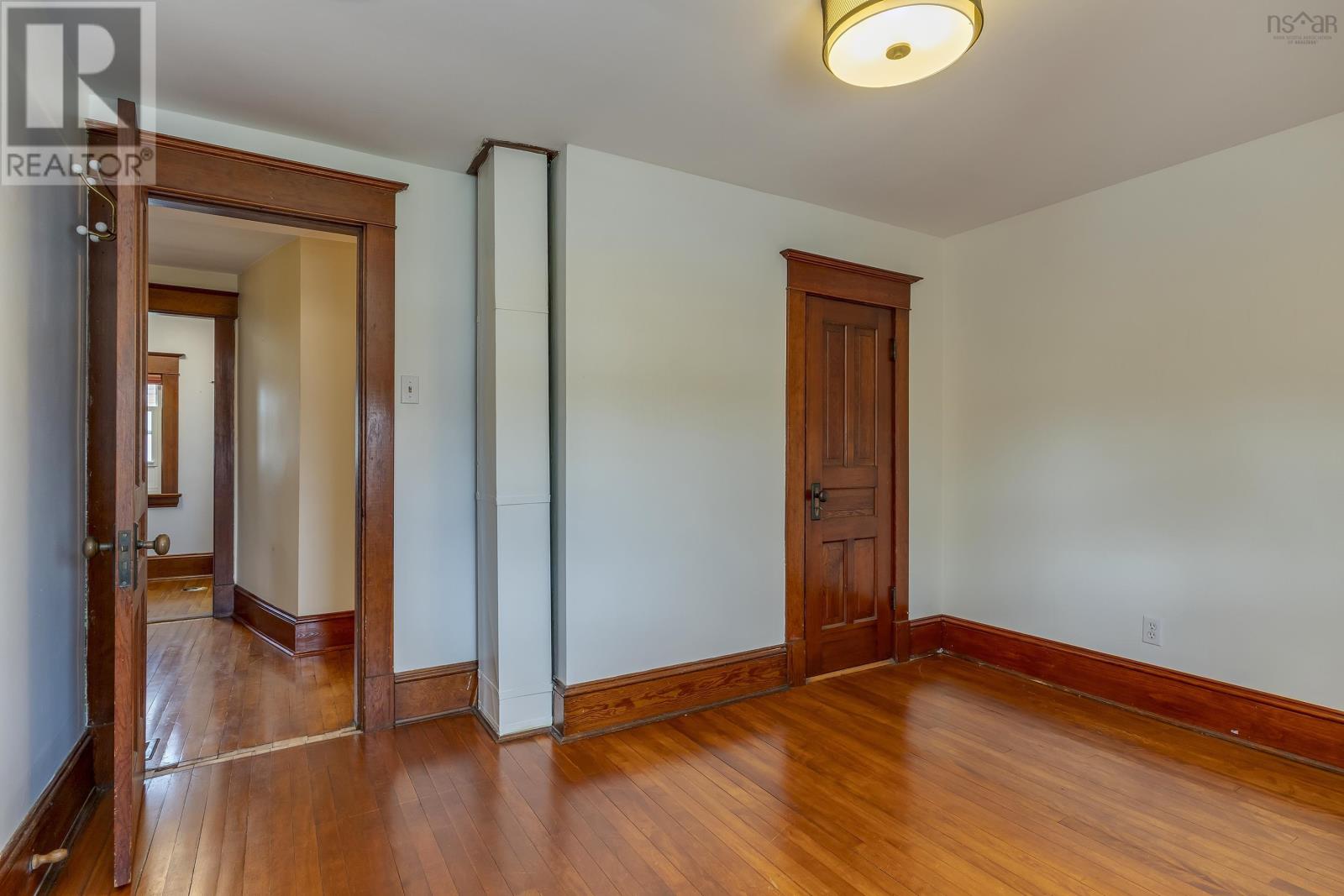 212 Windmill Road - 46