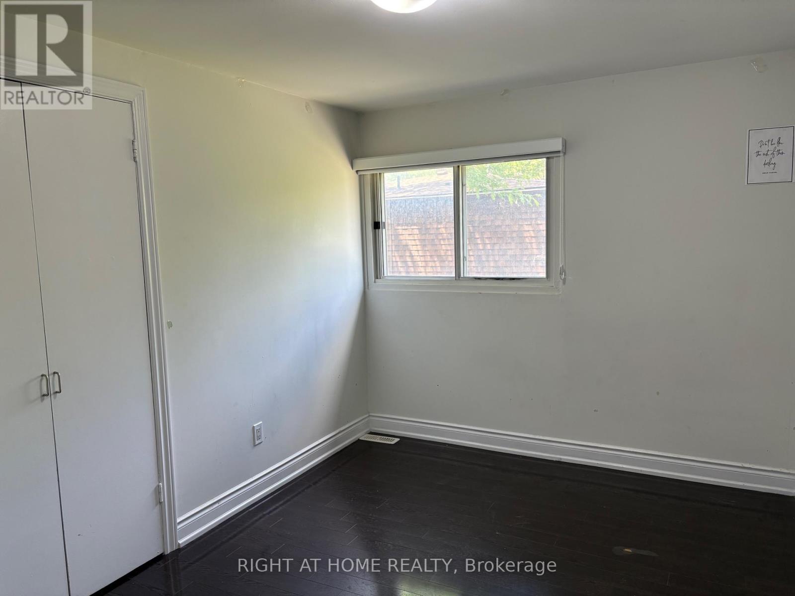 #115 16 LITCHFIELD COURT - Image 29