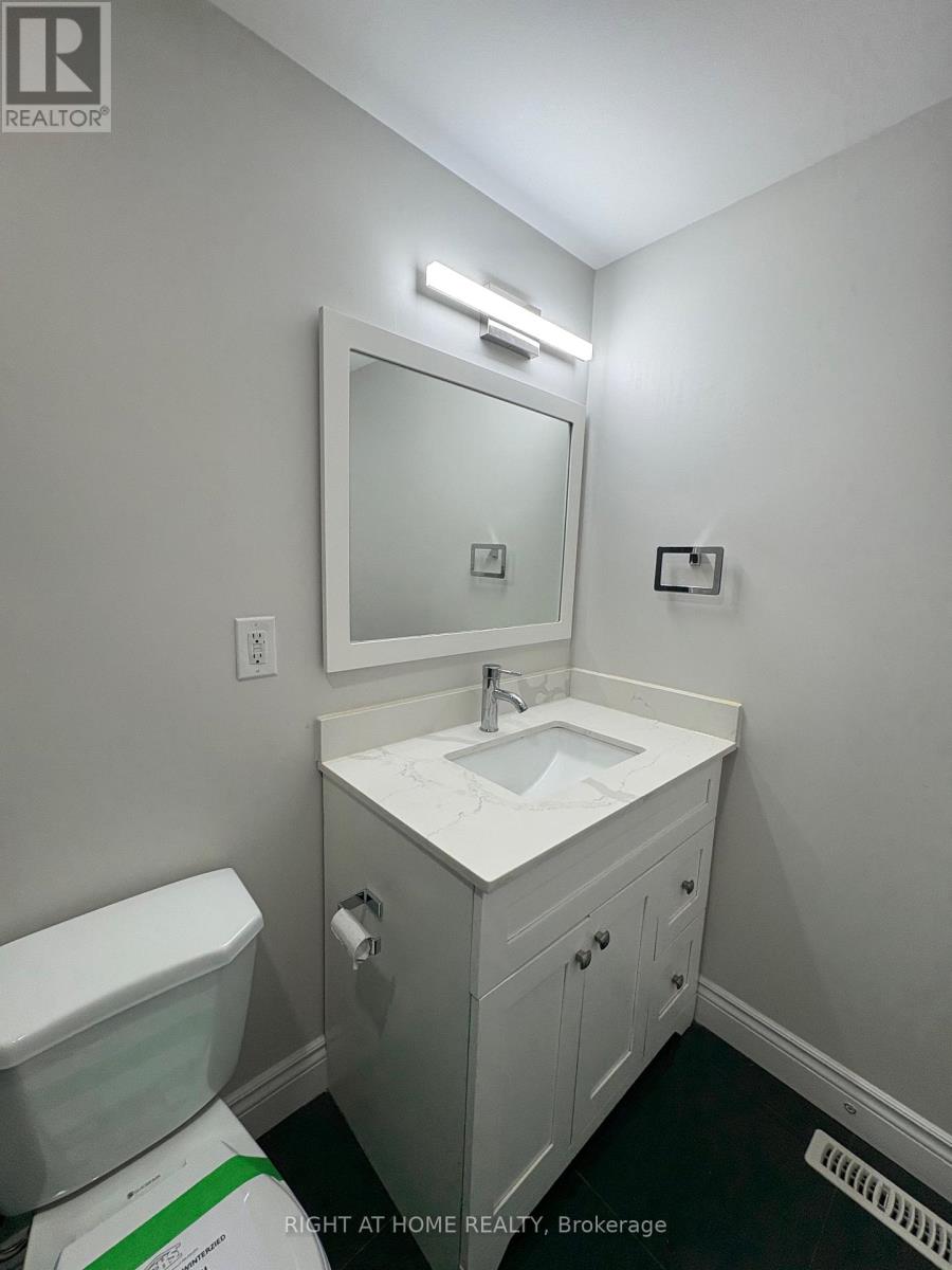 #115 16 LITCHFIELD COURT - Image 32