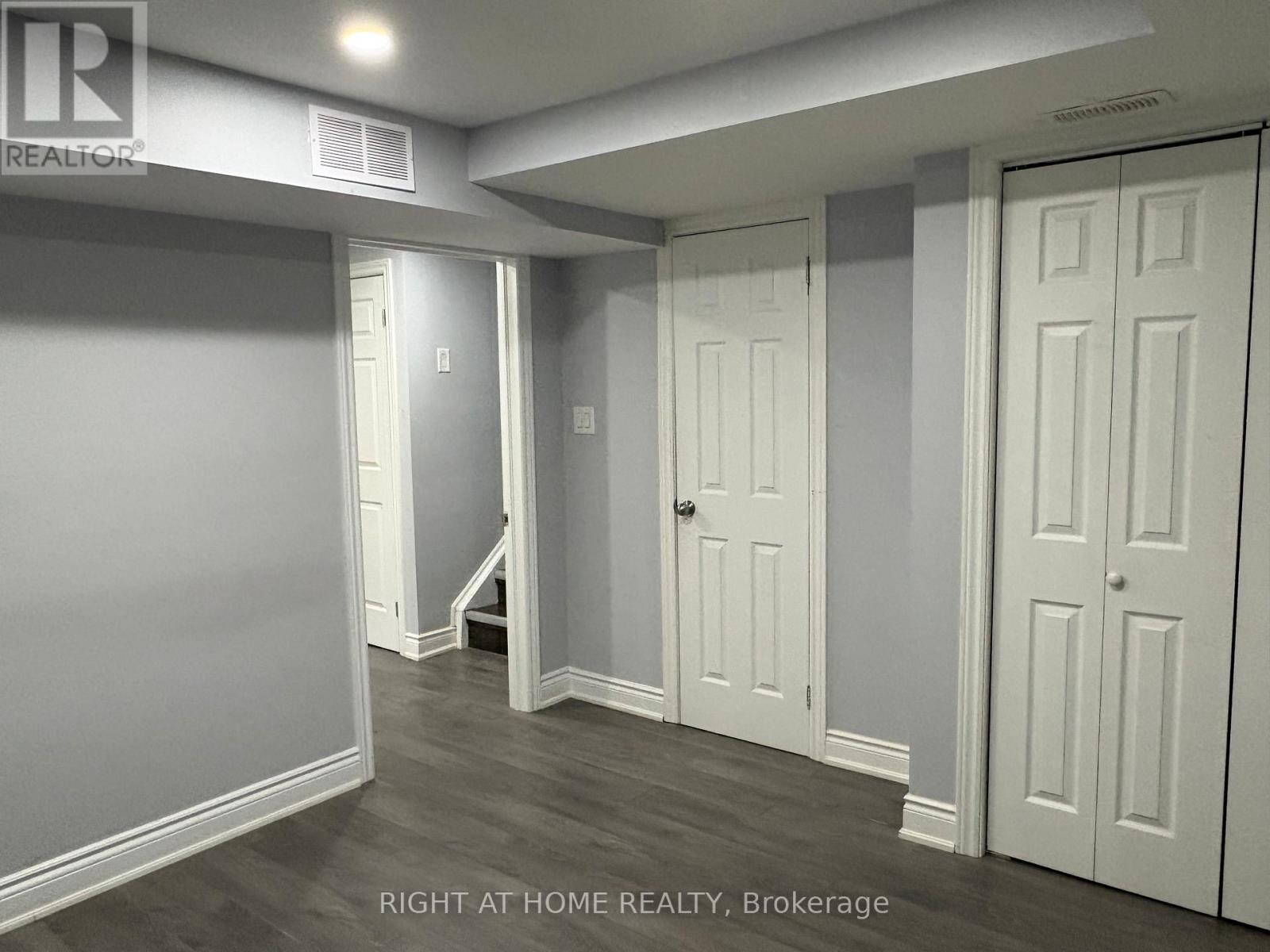 #115 16 LITCHFIELD COURT - Image 41