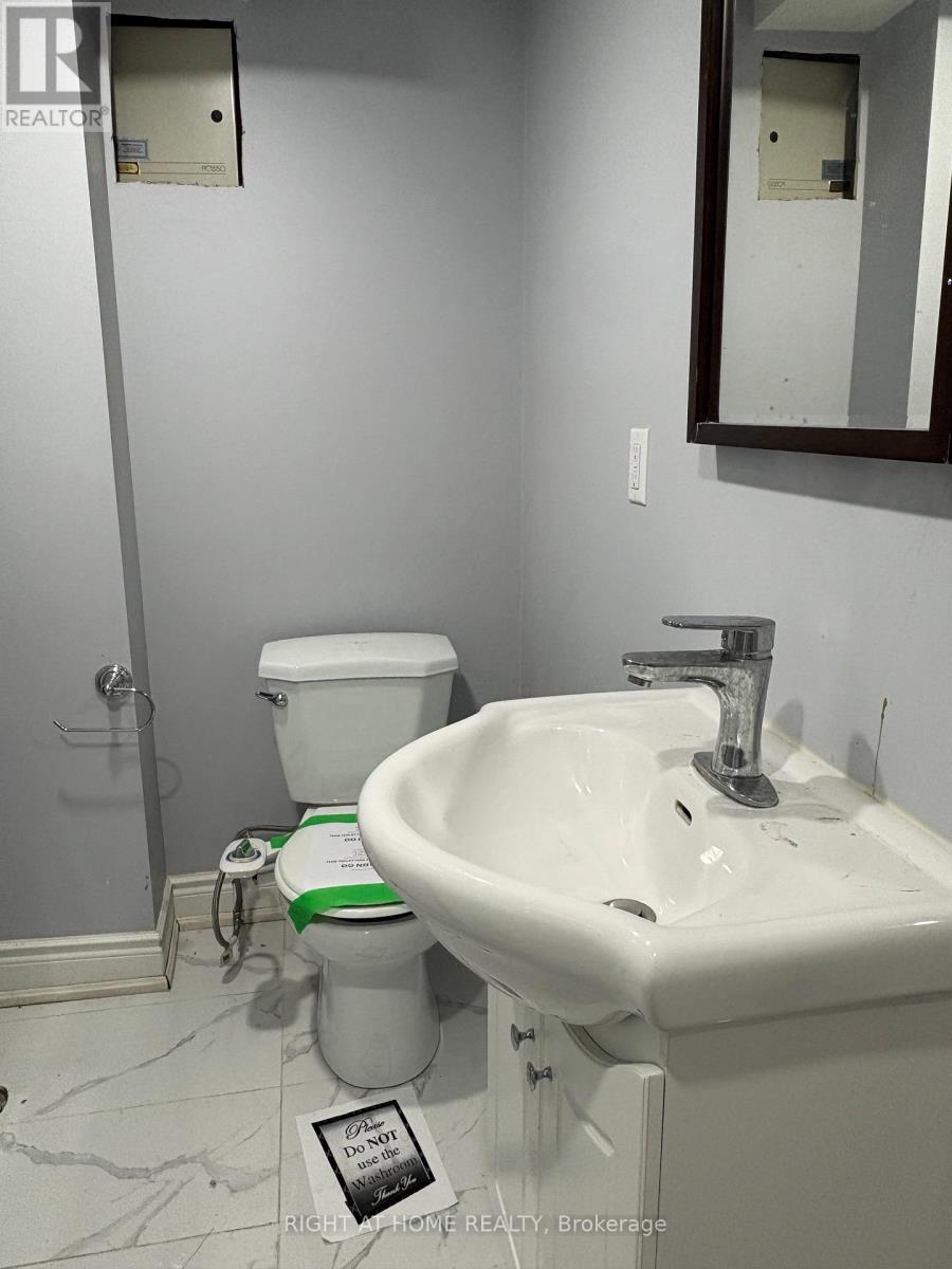 #115 16 LITCHFIELD COURT - Image 43