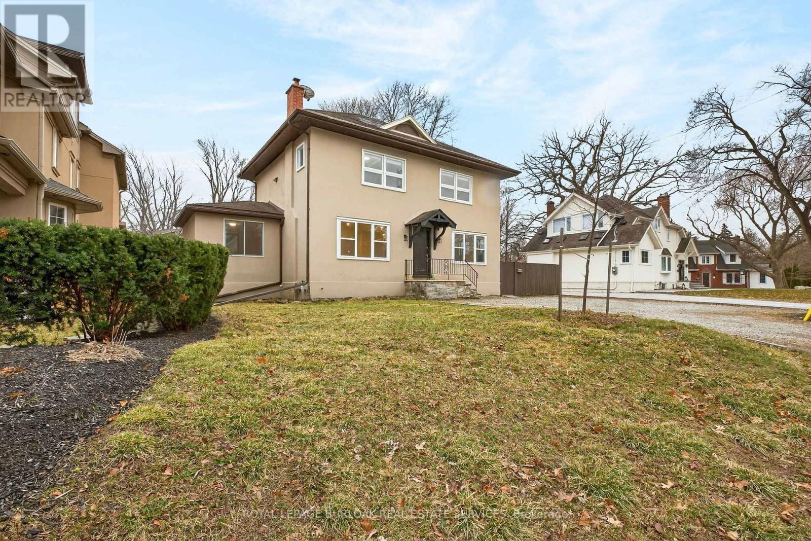 1012 NORTH SHORE BOULEVARD E - 1