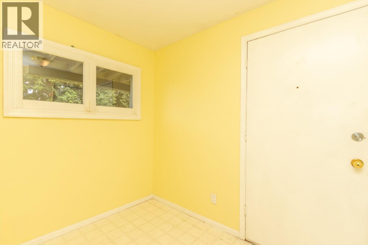 341 W 24TH STREET, North Vancouver