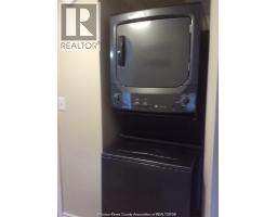 1909 Arthur Road Unit# Upper, Windsor, ON N8W4V5 Photo 9