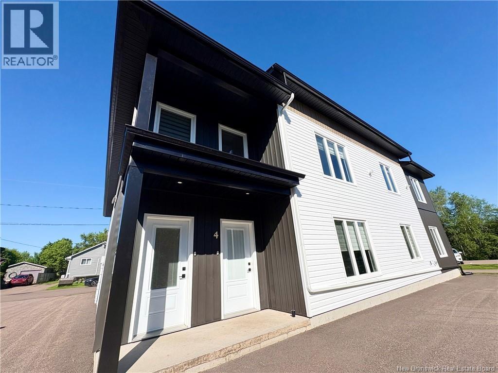 54 Donald Street - Image 4