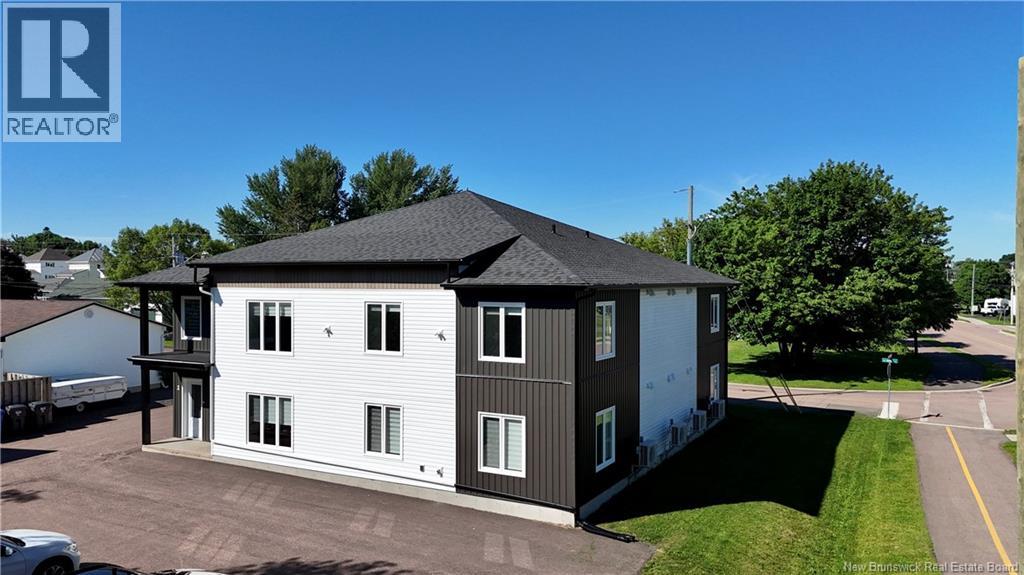 54 Donald Street - Image 3