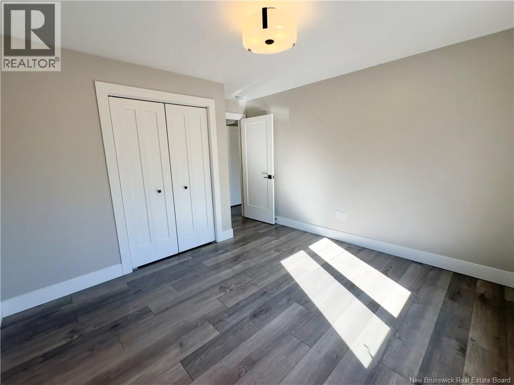 54 Donald Street - 28