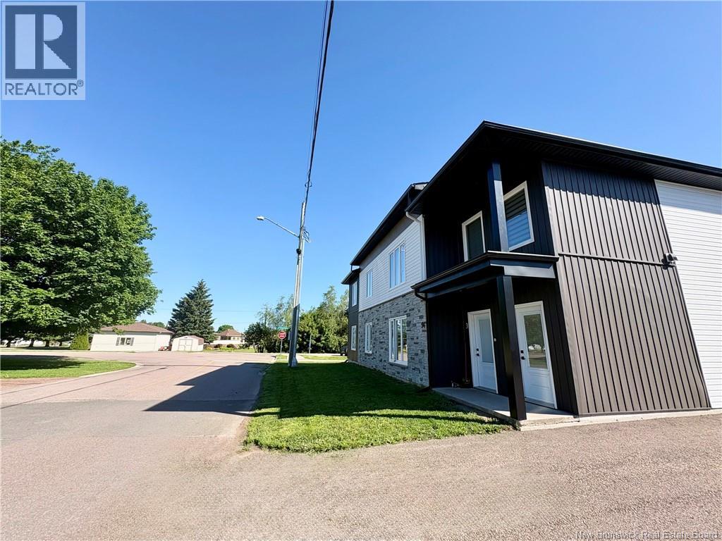 54 Donald Street - 41