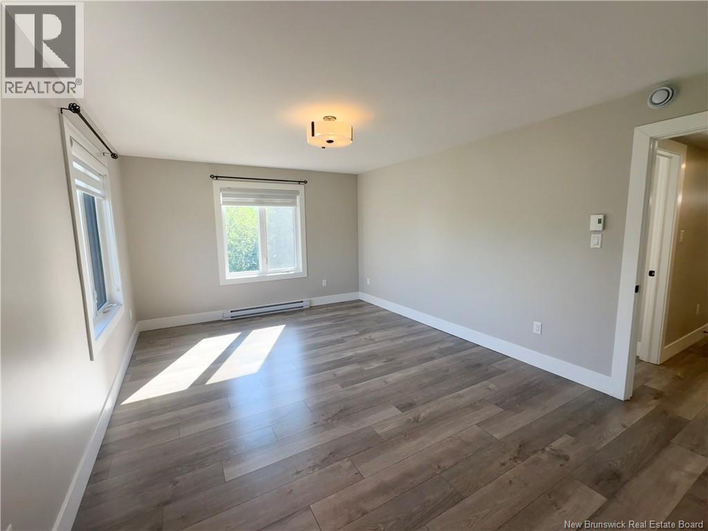 54 Donald Street - 29