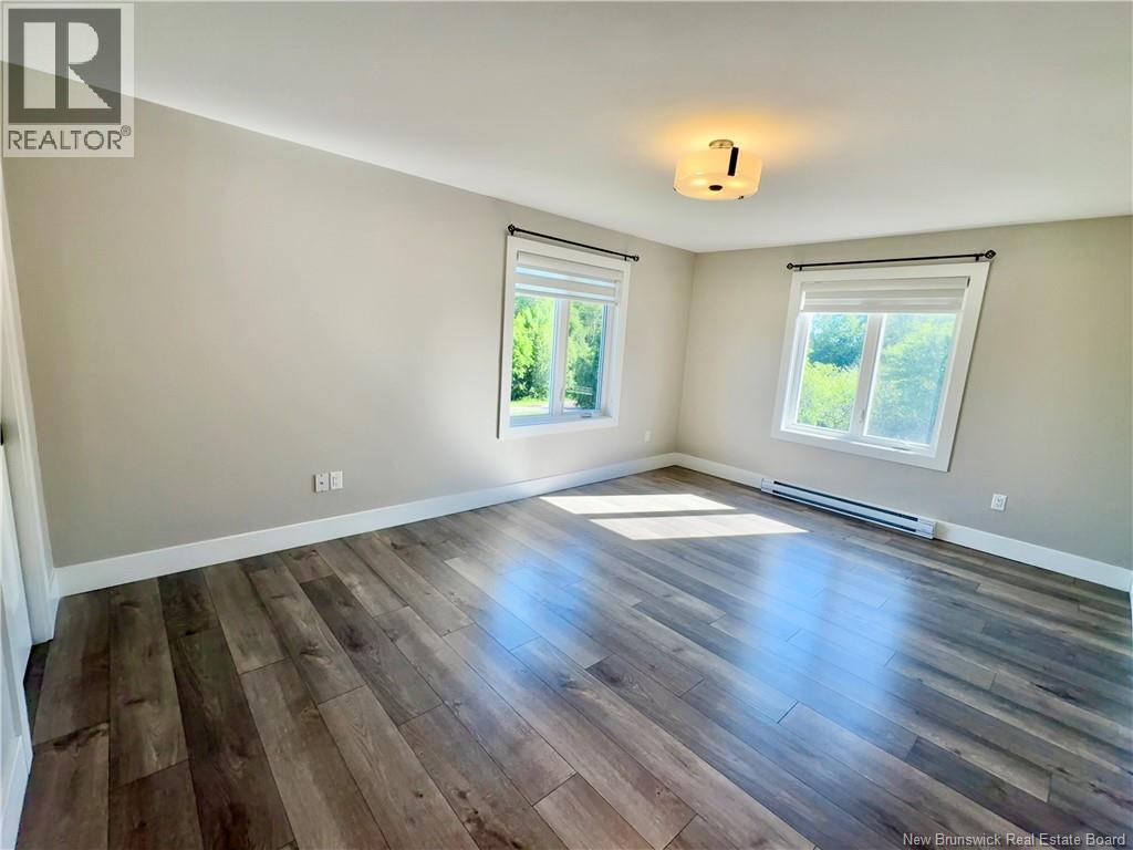 54 Donald Street - 26