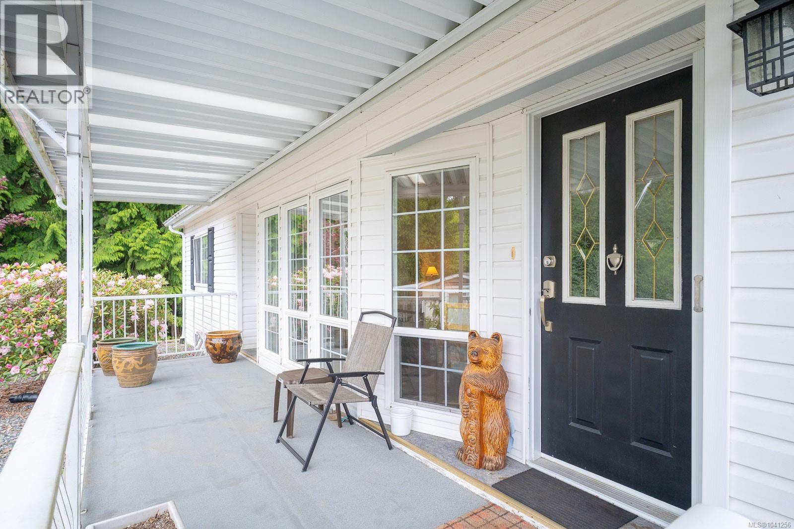 #76 1051 Murchie Way - 32