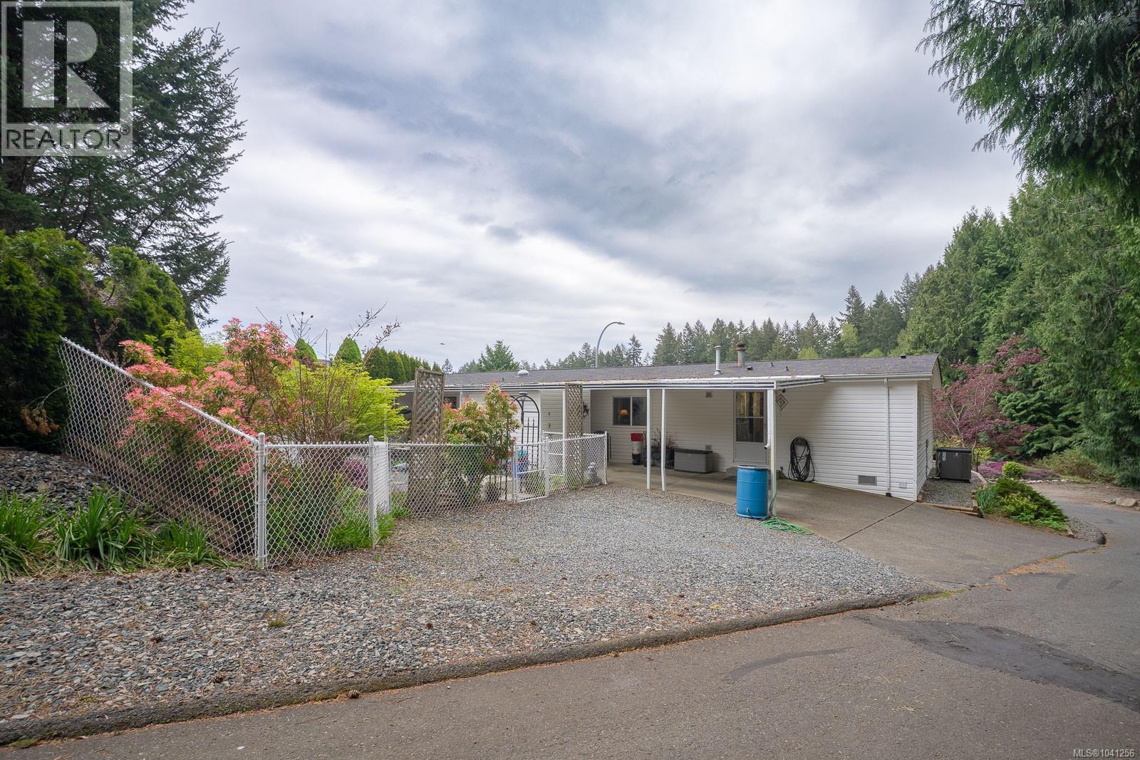 #76 1051 Murchie Way - 44