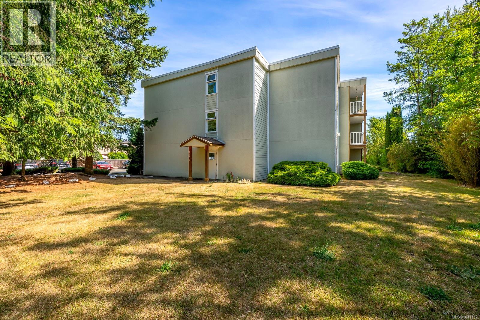 #301 1130 Willemar Ave - 29