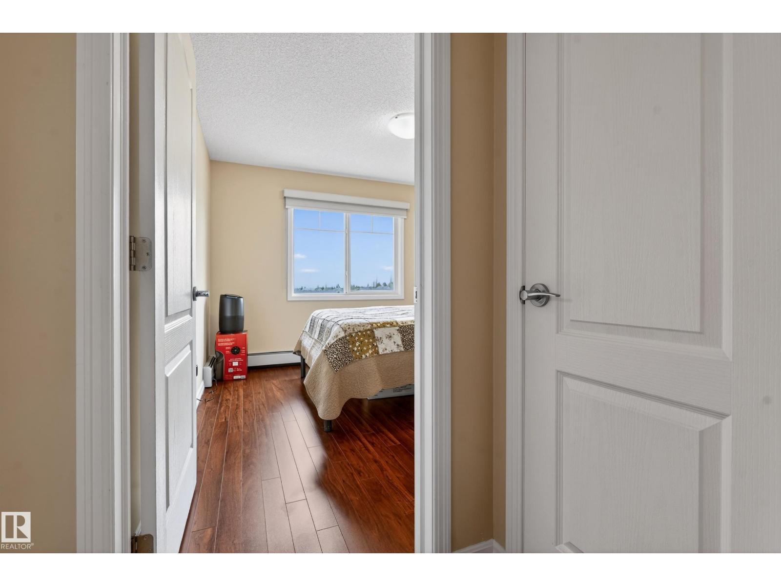 #419 271 CHARLOTTE WY - 20