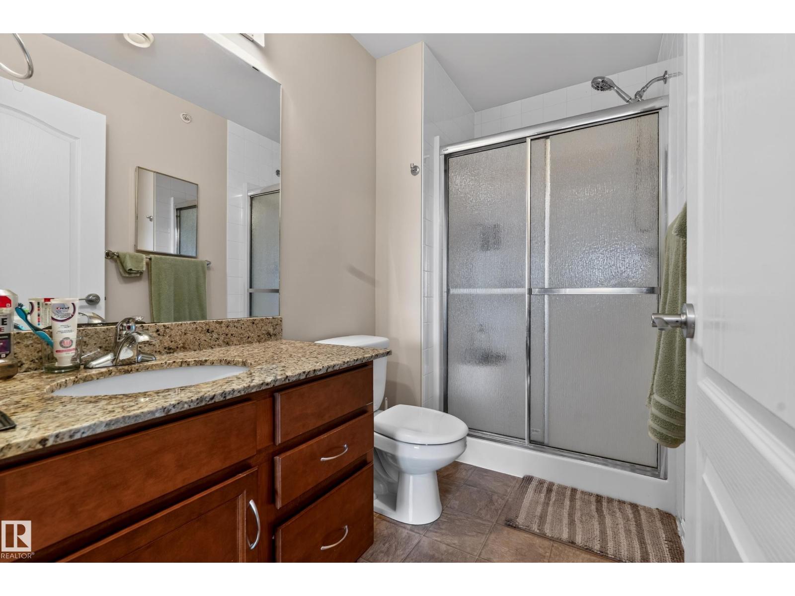 #419 271 CHARLOTTE WY - 25