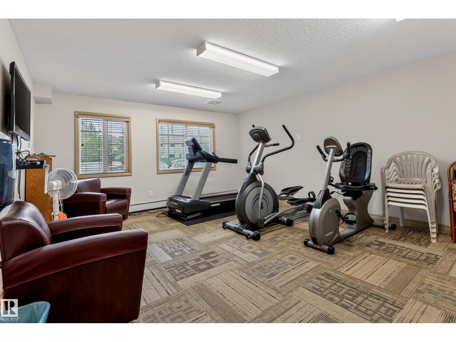 #419 271 CHARLOTTE WY - 34