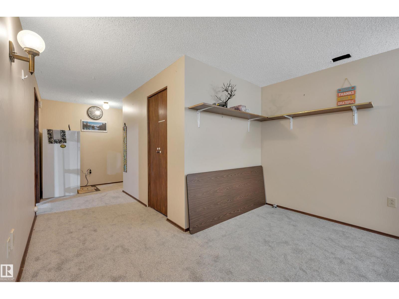 4524 20A AV NW - 30