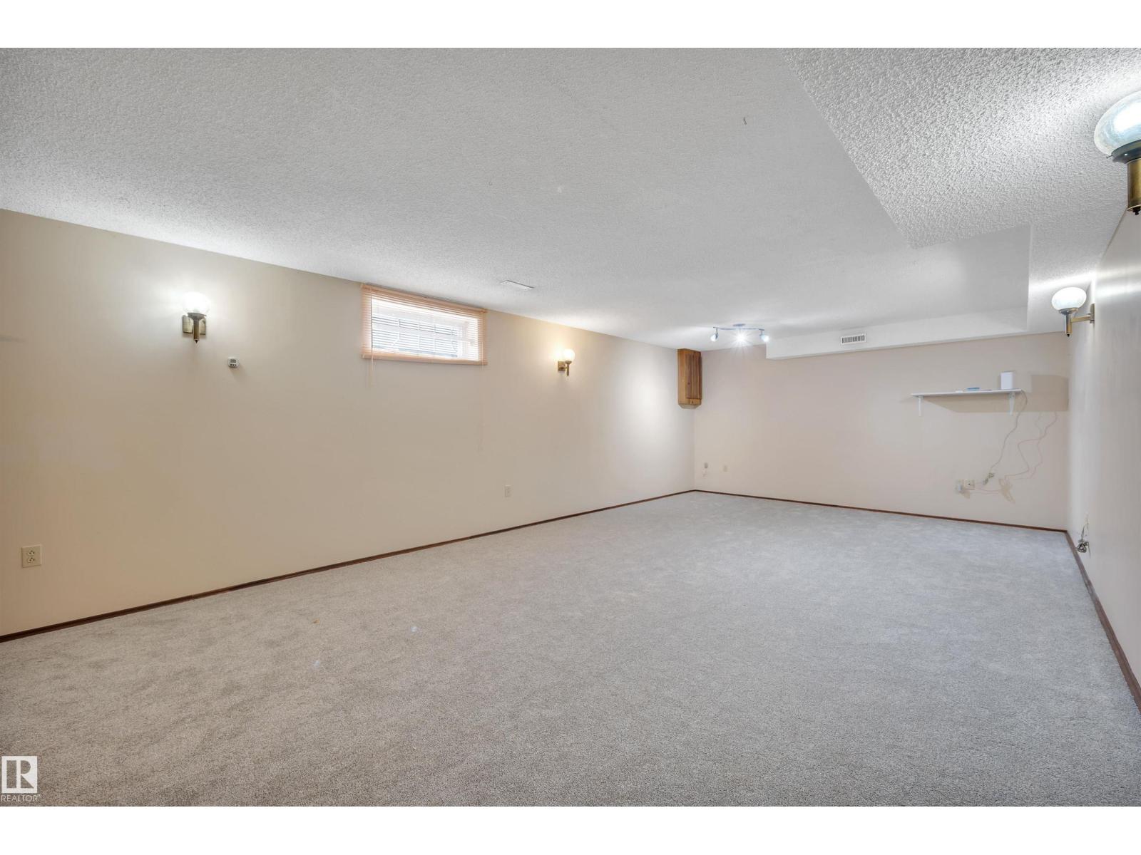 4524 20A AV NW - 32