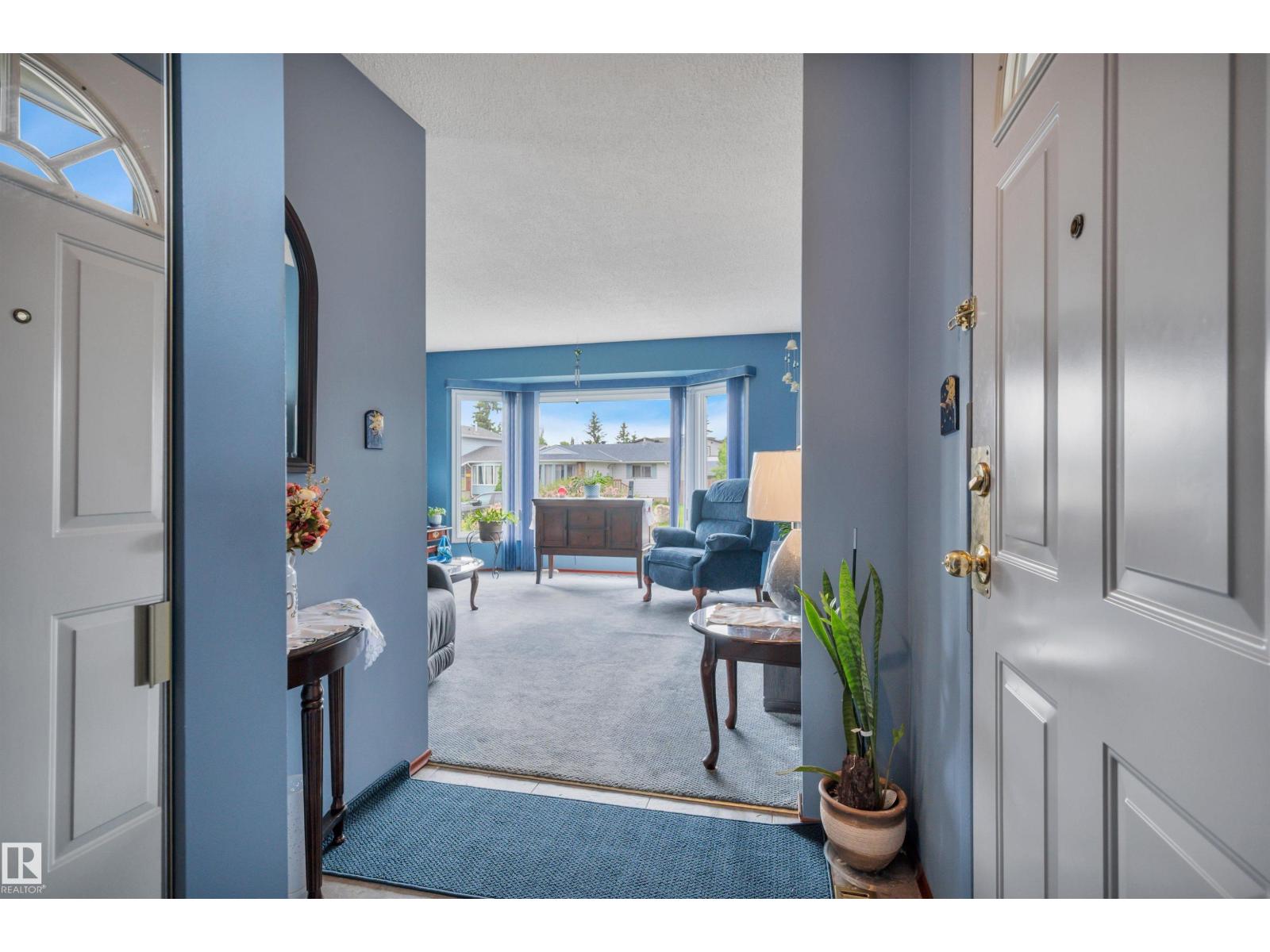 4524 20A AV NW - 8