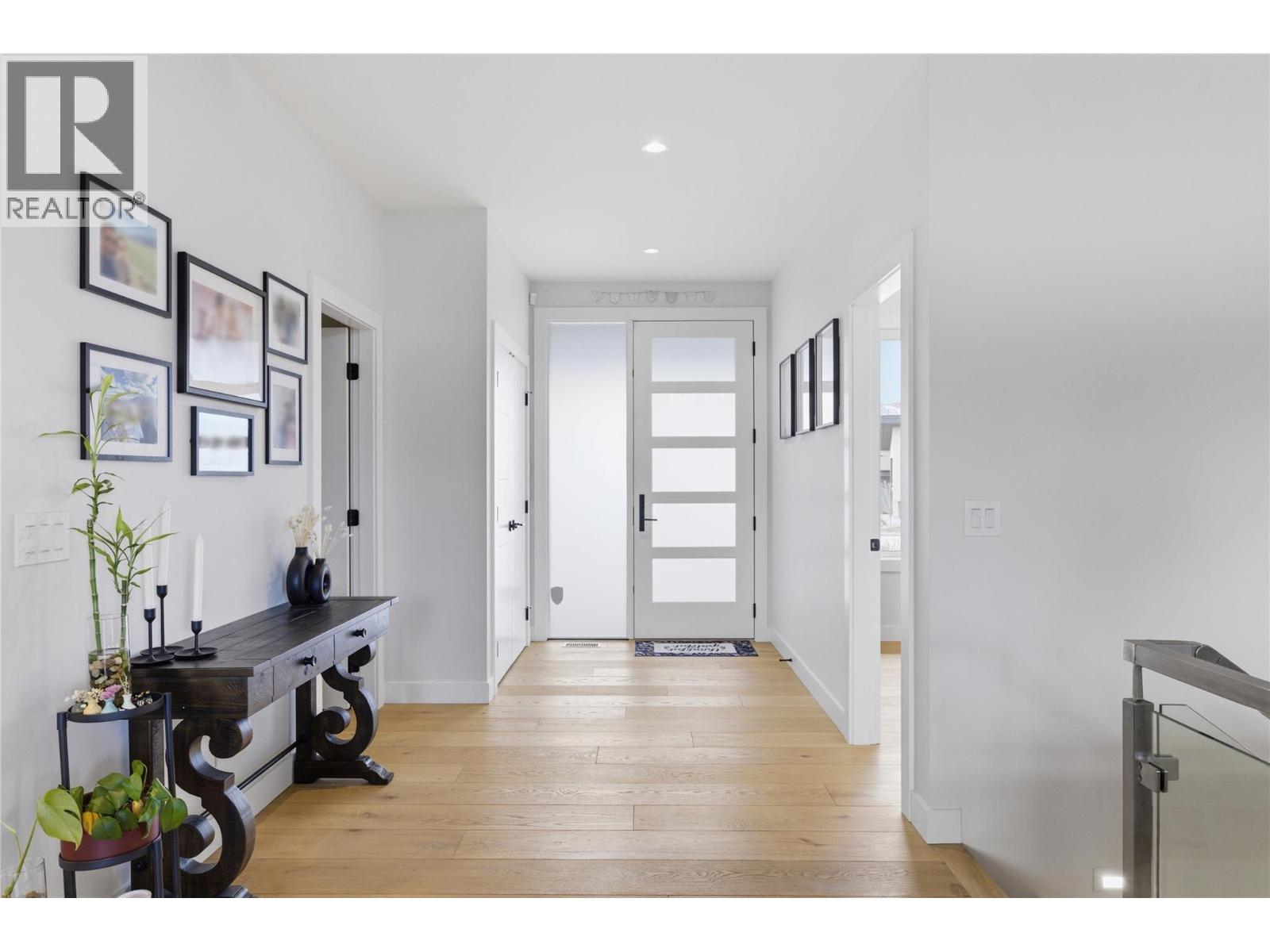10283 Beacon Hill Drive - 26