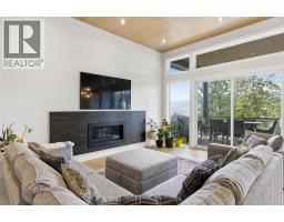 10283 Beacon Hill Drive, Lake Country, BC V4V0A9 Photo 38
