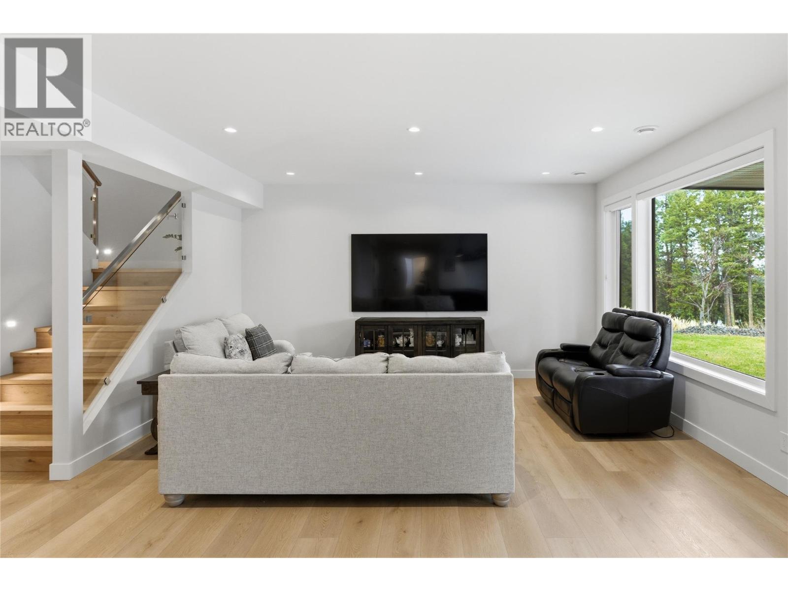10283 Beacon Hill Drive - 58