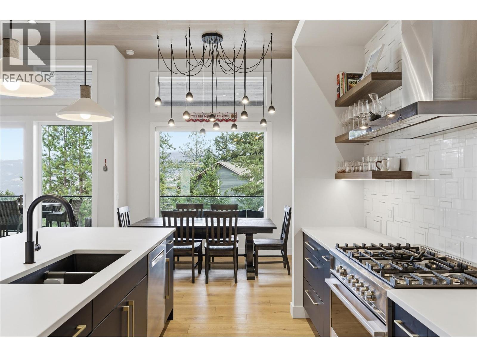 10283 Beacon Hill Drive - 33