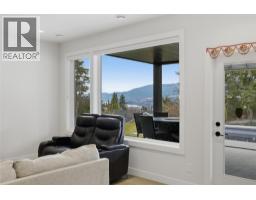 10283 Beacon Hill Drive, Lake Country, BC V4V0A9 Photo 60