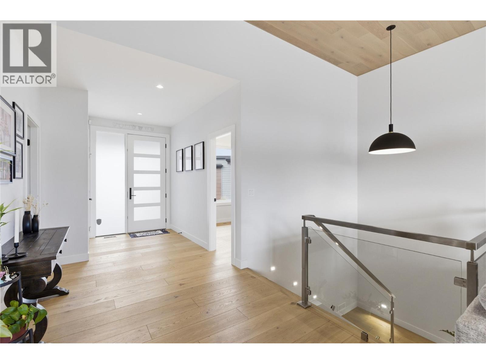 10283 Beacon Hill Drive - 53