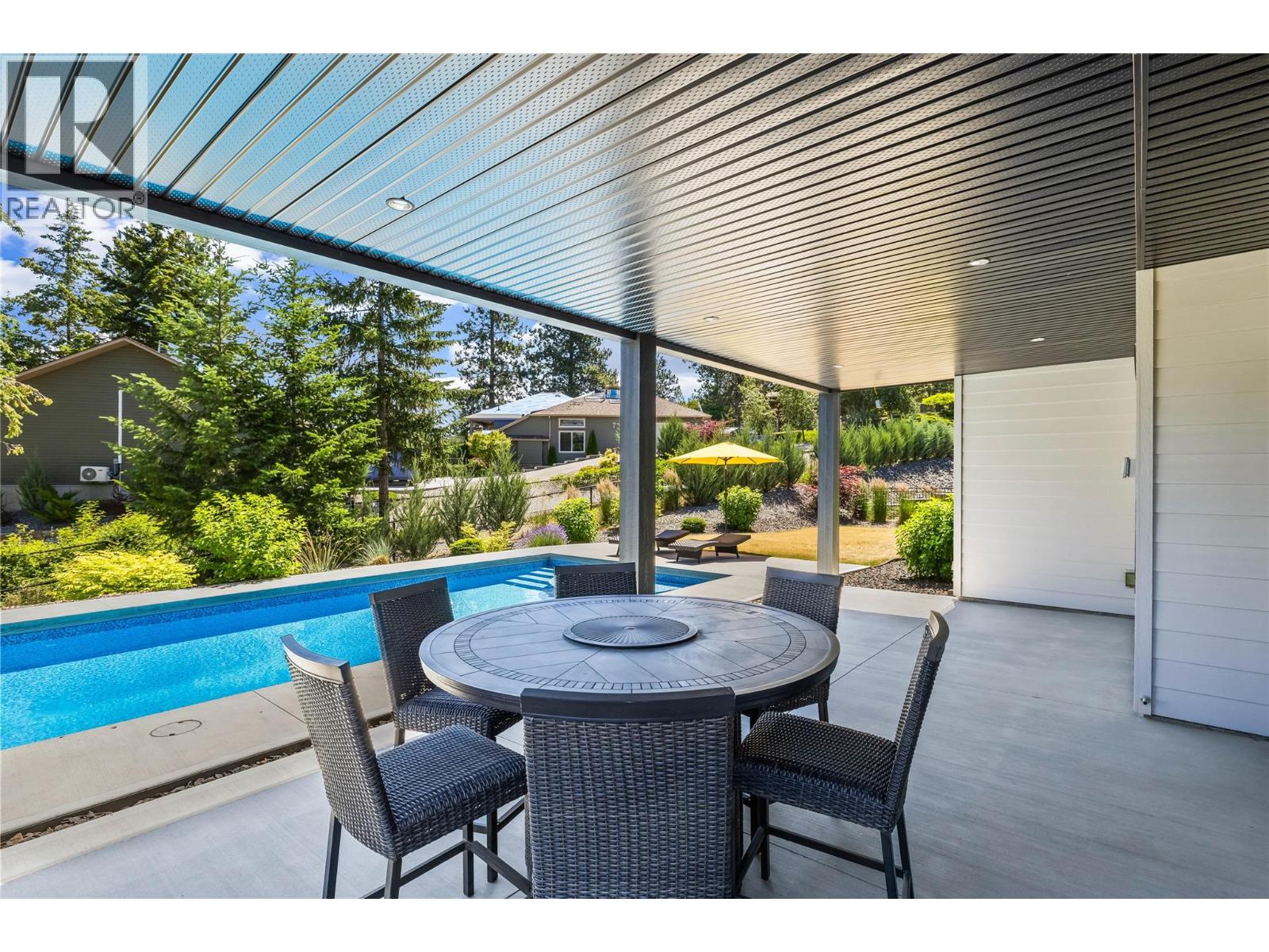 10283 Beacon Hill Drive - 12