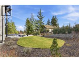 10283 Beacon Hill Drive, Lake Country, BC V4V0A9 Photo 19