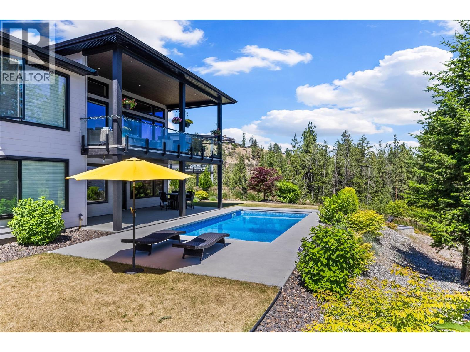 10283 Beacon Hill Drive - 18